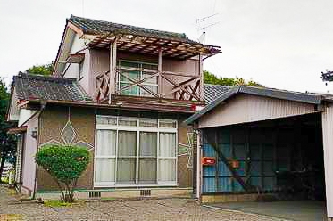 A06-07 住居の外観写真
